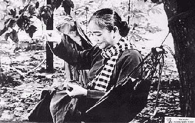 Đồng chí Nguyễn Thị Định ở chiến khu Đông Nam Bộ năm 1968.