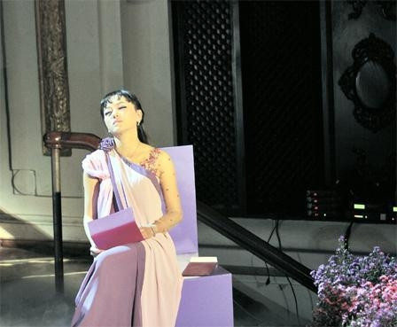 Những hình ảnh trong đêm Bay cùng Vili của Vi Thùy Linh.