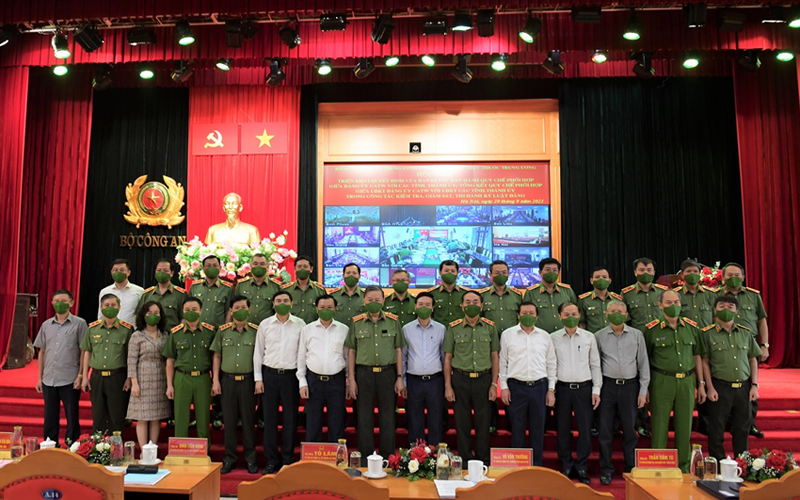 Các đại biểu dự Hội nghị.