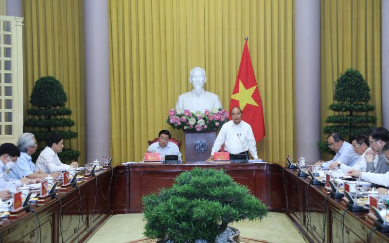 Chủ tịch nước Nguyễn Xuân Phúc phát biểu tại buổi làm việc.