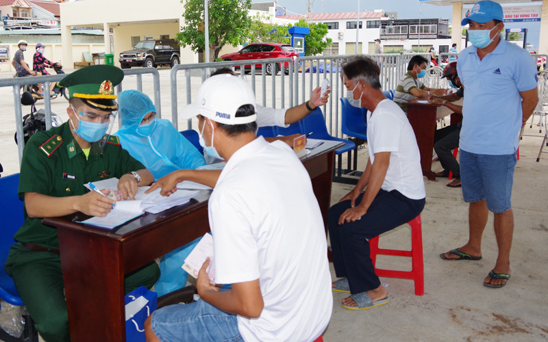 Tăng cường kiểm soát dịch tại các cảng cá trên địa bàn TP Vũng Tàu.