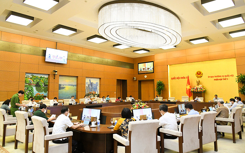 Phiên họp Uỷ ban Thường vụ Quốc hội cho ý kiến về Dự án Luật Cảnh sát cơ động. (Ảnh: Duy Linh)