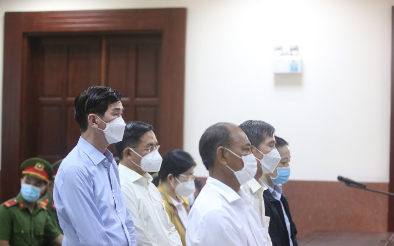 Các bị cáo tại phiên tòa.