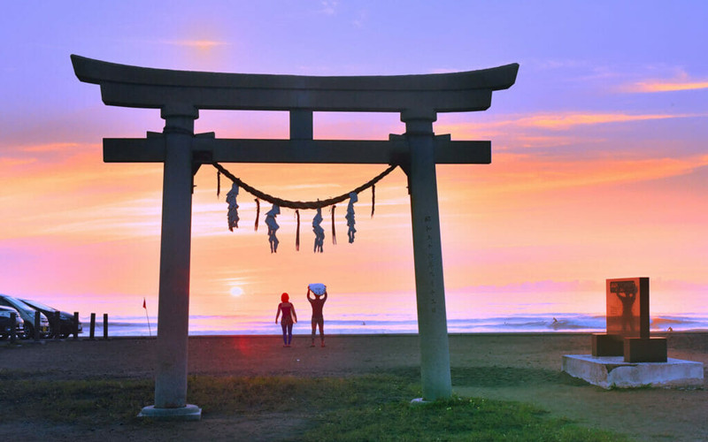 Tại Olympic Tokyo 2020, nơi diễn ra các cuộc thi lướt sóng là bờ biển Tsurigasaki. (Ảnh: VISITCHIBA)