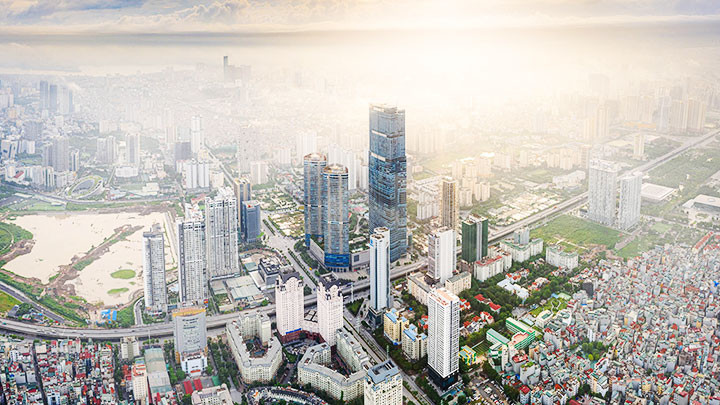 Hà Nội thể hiện tốc độ phát triển của một đô thị hiện đại. Ảnh: LÊ HOÀNG VŨ