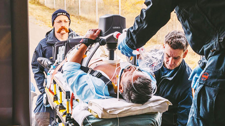 Thiết bị hồi sức tim phổi LUCAS 3. Ảnh: AP