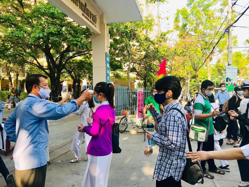 Học sinh Đà Nẵng đi học trở lại từ ngày 14-9. Trong ảnh: học sinh trường THPT Trần Phú. (Ảnh: Đoàn trường THPT Trần Phú)