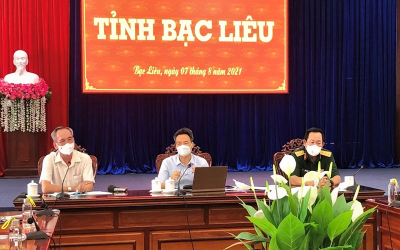 Phó Thủ tướng Vũ Đức Đam phát biểu tại buổi làm việc. 