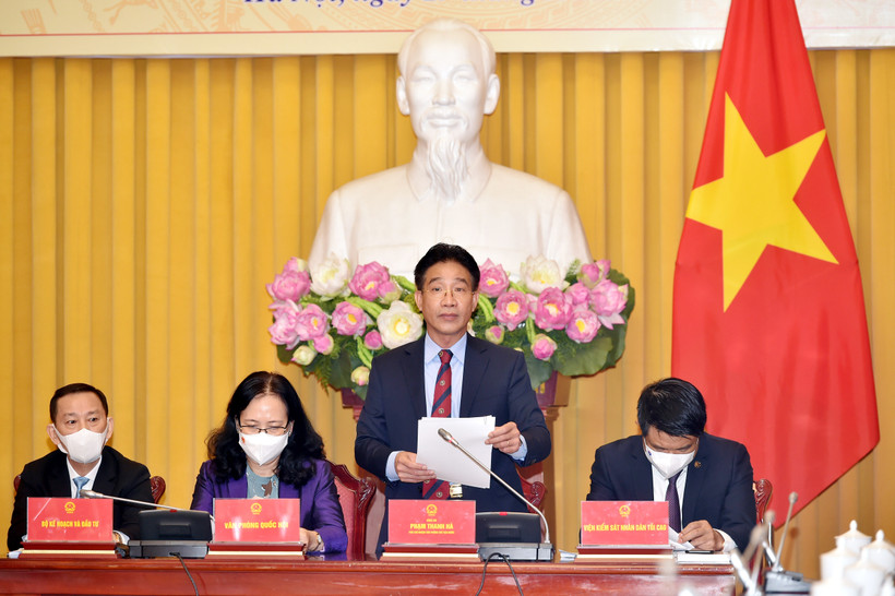 Phó Chủ nhiệm Văn phòng Chủ tịch nước Phạm Thanh Hà chủ trì cuộc họp báo. (Ảnh: VGP)