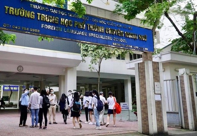 Sáng nay, hàng triệu học sinh quay trở lại trường học