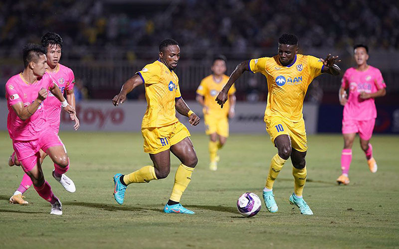 Sài Gòn FC buộc phải chia điểm trên sân nhà với Sông Lam Nghệ An. Ảnh VPF 
