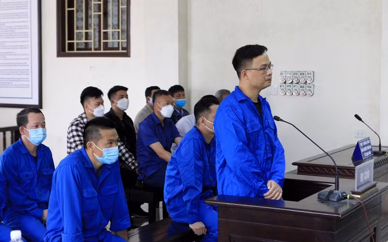 Các bị cáo tại phiên xét xử. (Ảnh: Mai Tú)