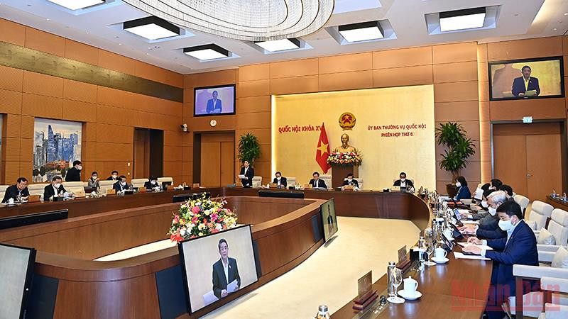 Phiên họp Ủy ban Thường vụ Quốc hội cho ý kiến đối với dự thảo Nghị quyết thí điểm một số cơ chế, chính sách đặc thù phát triển thành phố Cần Thơ.