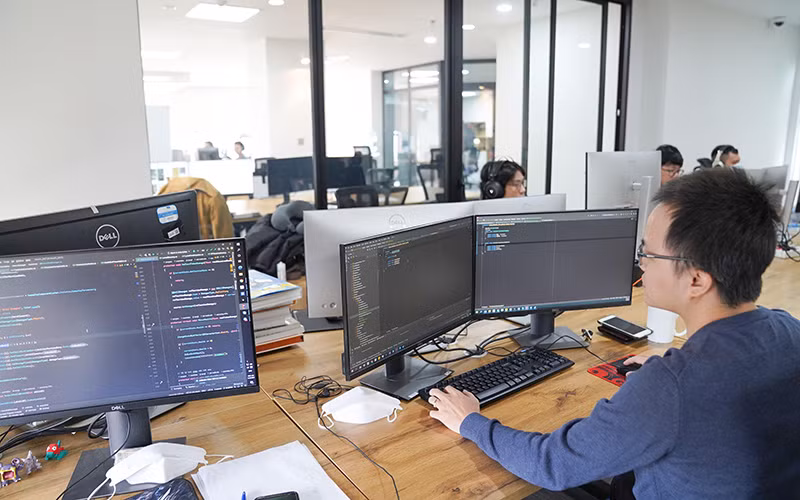 Phát triển sản phẩm ứng dụng công nghệ blockchain tại Công ty TNHH BraveZone.