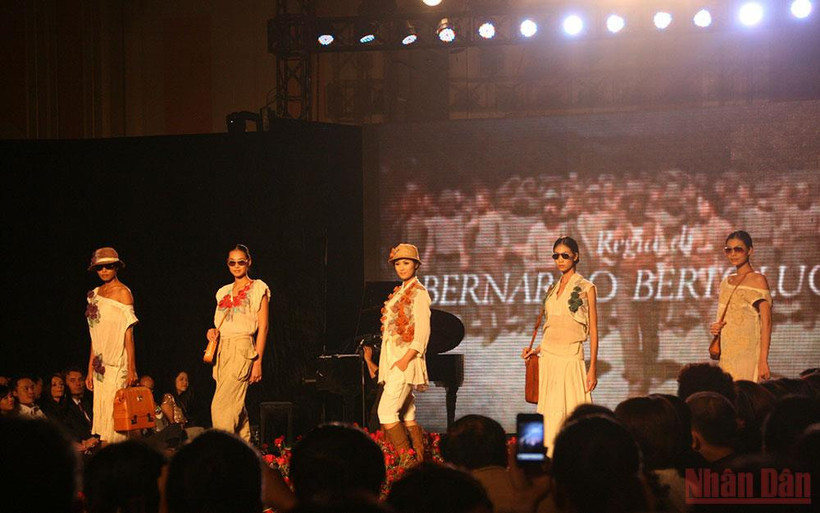 Hợp tác thiết kế thời trang giữa Việt Nam và Italia.