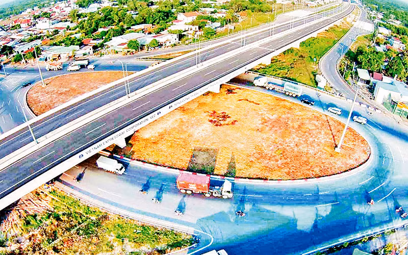 Một góc hạ tầng giao thông thành phố Thủ Đức. (Ảnh minh họa: Vũ Nguyên)