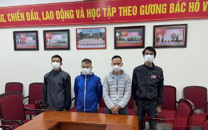 Các đối tượng trong đường dây đánh bạc hơn 600 tỷ đồng bị bắt. 