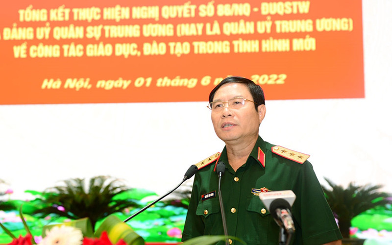 Thượng tướng Nguyễn Tân Cương phát biểu chỉ đạo tại hội nghị.