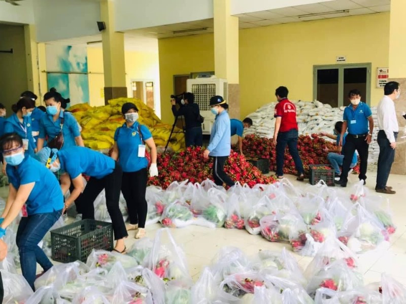 Hàng hóa nông sản từ các địa phương cung cấp về cho TP Hồ Chí Minh. (Ảnh : Tổ công tác 970)