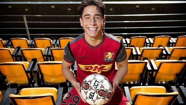Tiền vệ 18 tuổi Emre Mor.