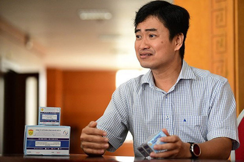 Đối tượng Phan Quốc Việt khai nhận đã chi hàng trăm tỷ đồng để “lót tay” trong vụ nâng giá kit xét nghiệm Covid-19.