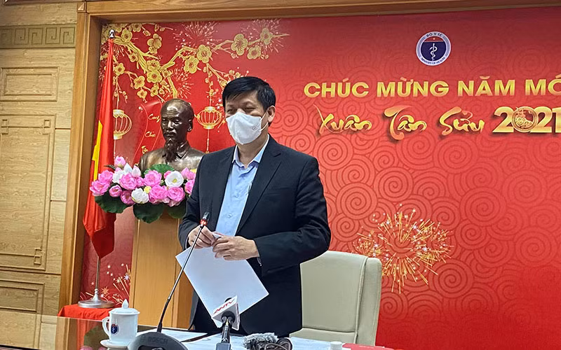 Bộ trưởng Y tế Nguyễn Thanh Long phát biểu tại cuộc họp.