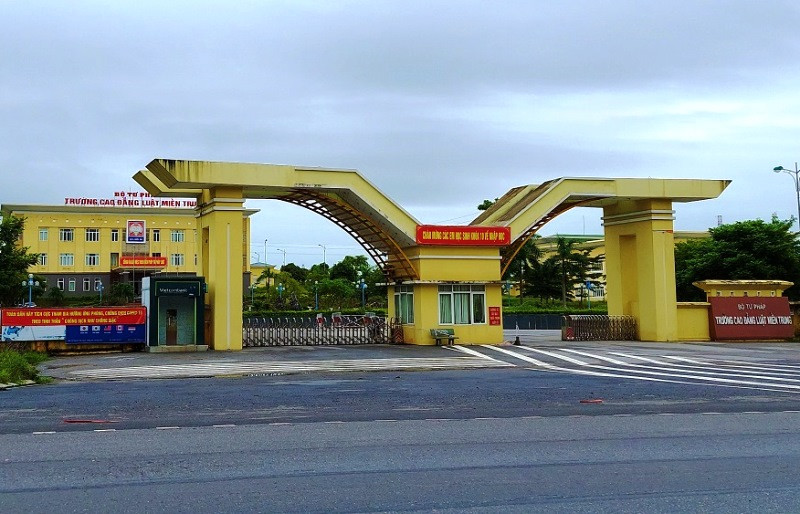 Trường cao đẳng Luật Miền Trung, nơi tỉnh Quảng Bình trưng dụng làm cơ sở điều trị Covid-19 dã chiến. 