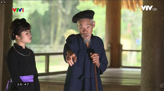 Cụ Hoàng Ngọc tại Khu di tích Tân Trào, Tuyên Quang. Ảnh chụp màn hình.