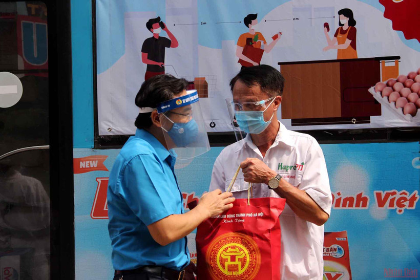 Hỗ trợ khẩn cấp cho đoàn viên, người lao động Thủ đô ảnh hưởng do Covid-19