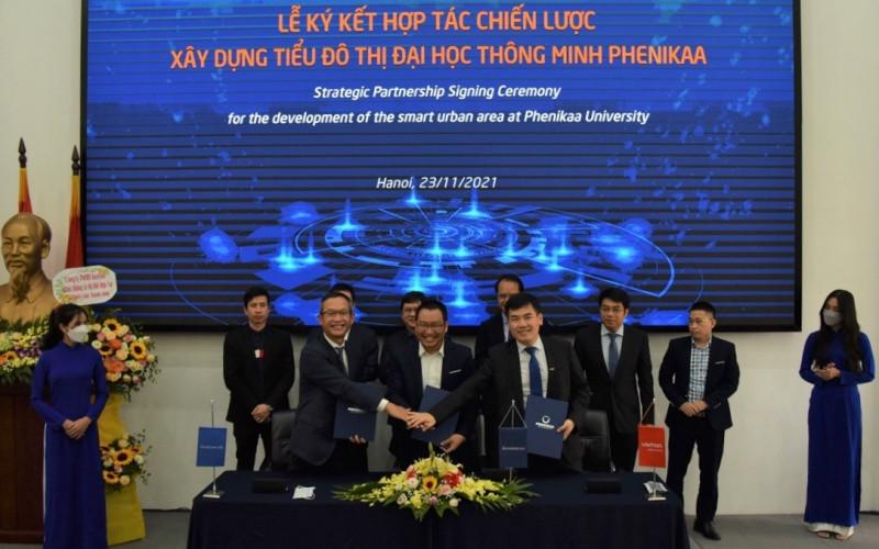 Quang cảnh Lễ ký kết.