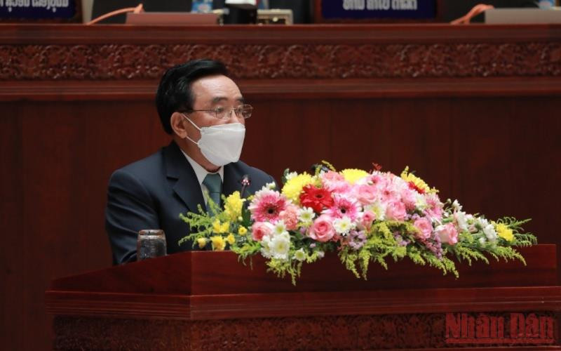 Thủ tướng Lào Khankham Viphavanh phát biểu tại Kỳ họp thứ hai, Quốc hội Lào khóa IX, ngày 1/11, tại thủ đô Vientiane. (Ảnh: Xuân Sơn)