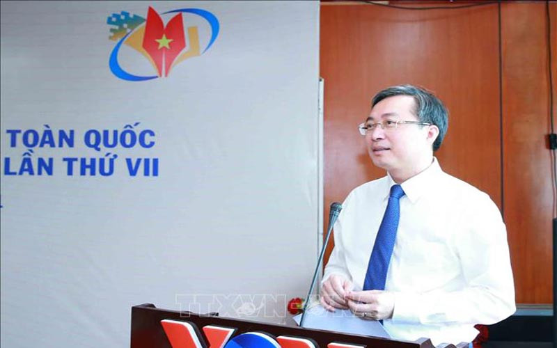 Đồng chí Bùi Trường Giang, Phó Trưởng Ban Tuyên giáo Trung ương, Phó Trưởng Ban Thường trực Ban Chỉ đạo công tác thông tin đối ngoại phát biểu. (Ảnh: TTXVN)