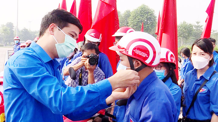 Khởi động cuộc thi “Thanh niên với văn hóa giao thông”