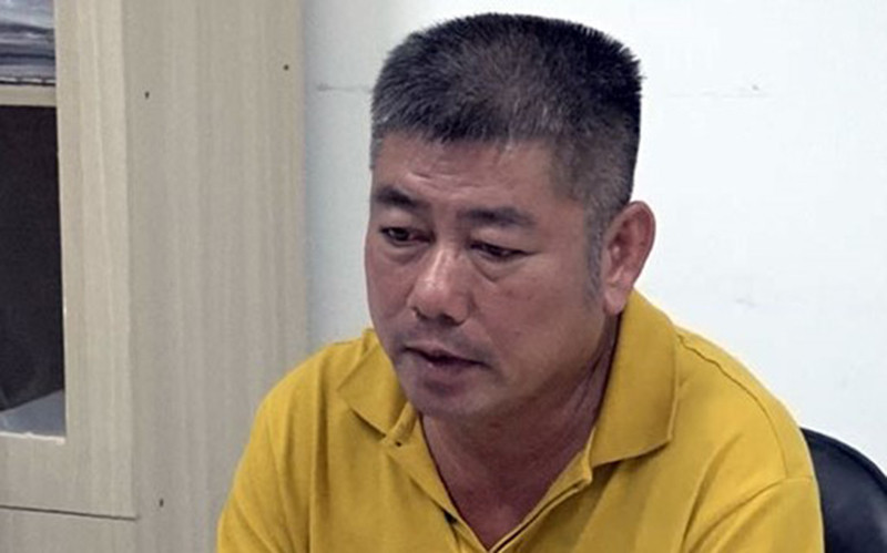 Nguyễn Hữu Tứ được xác định là một trong ba nghi can cầm đầu đường dây.