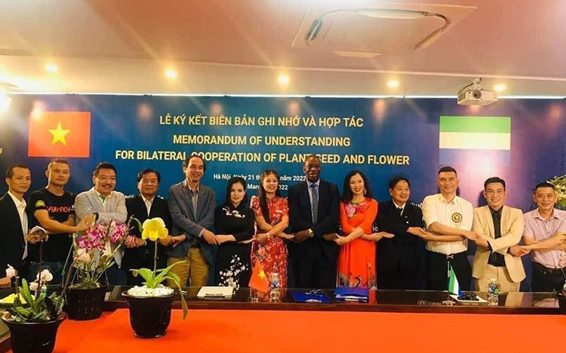 Lễ ký thỏa thuận hợp tác nông nghiệp Việt Nam-Sierra Leone. (Ảnh VIỆN KHOA HỌC NÔNG NGHIỆP VIỆT NAM)