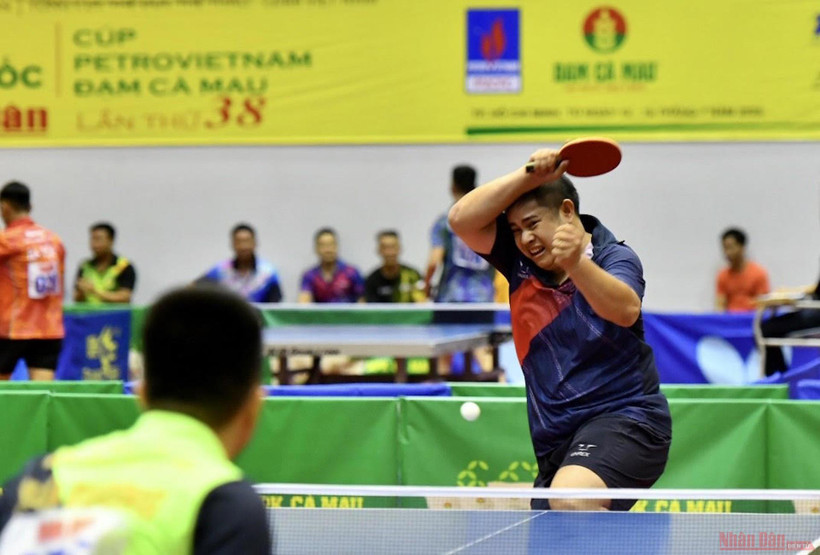 Kịch tính các trận tứ kết nội dung đồng đội