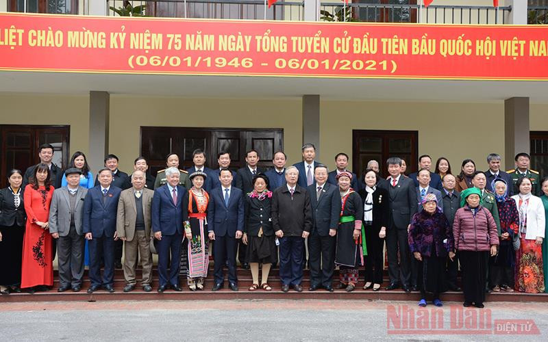 Kỷ niệm 75 năm Ngày Tổng tuyển cử tại Yên Bái