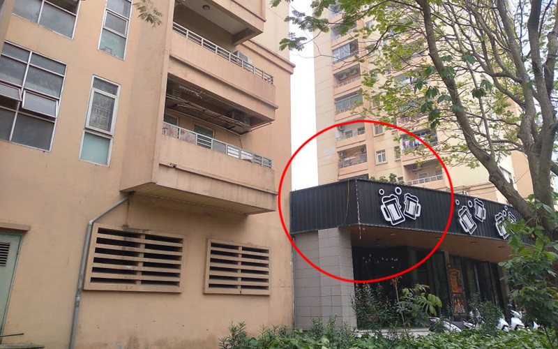 Khu vực nơi nạn nhân bị rơi xuống. (Ảnh: Đặng Thủy)