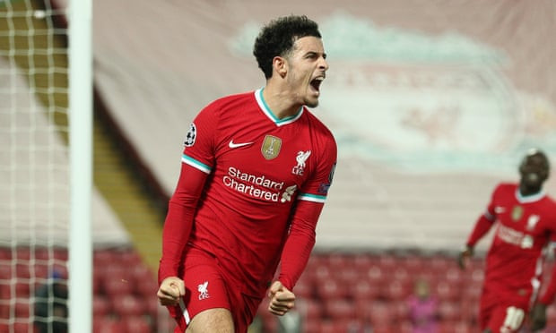 C. Jones ghi bàn thắng duy nhất cho Liverpool.