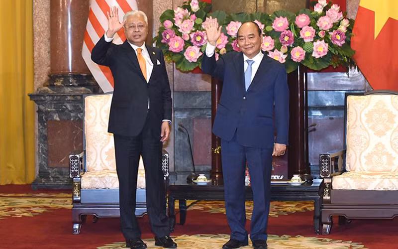 Chủ tịch nước Nguyễn Xuân Phúc tiếp Thủ tướng Malaysia Ismail Sabri Yaakob thăm chính thức Việt Nam. (Ảnh: TRẦN HẢI)