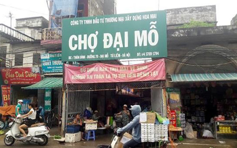 Chợ Sáng Ðại Mỗ đã xuống cấp, nhiều năm không được đầu tư, cải tạo.