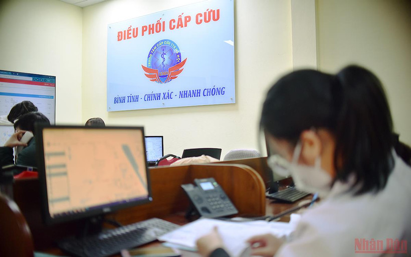 Tổng đài 115 từ lâu đã trở thành một trong ba số điện thoại quan trọng nhất của người dân. (Ảnh: MINH DUY)