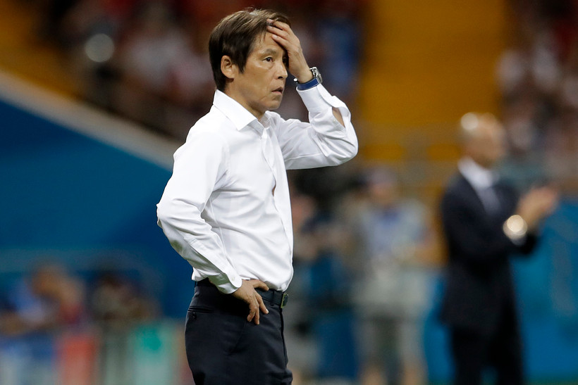 HLV Akira Nishino đang phải đối mặt với những hạn chế nhân sự của ĐT Thái Lan. (Ảnh: FAT)