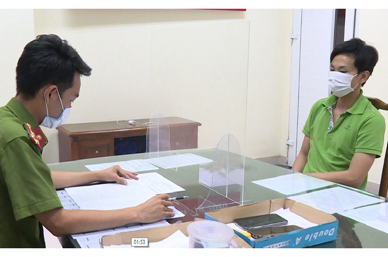 Trần Tấn Dương tại cơ quan điều tra.