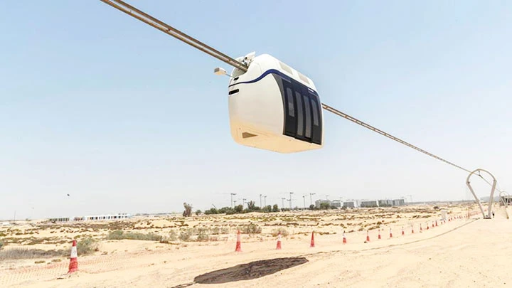 Thử nghiệm vận hành tàu uSky tại Sharjah. Ảnh: AP