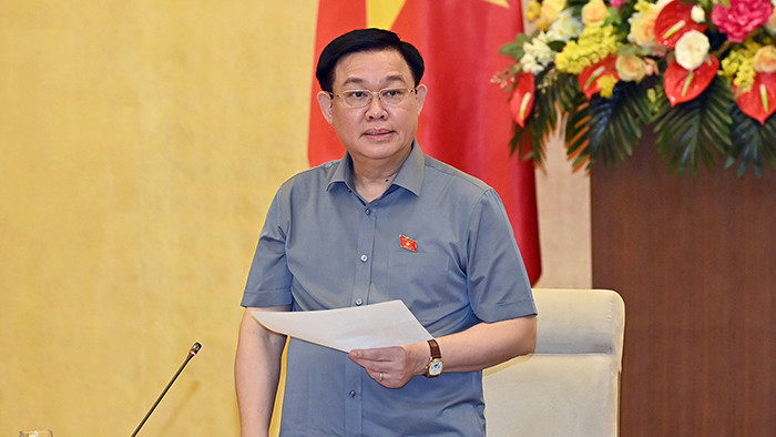 Chủ tịch Quốc hội Vương Đình Huệ phát biểu ý kiến tại phiên họp. Ảnh: DUY LINH