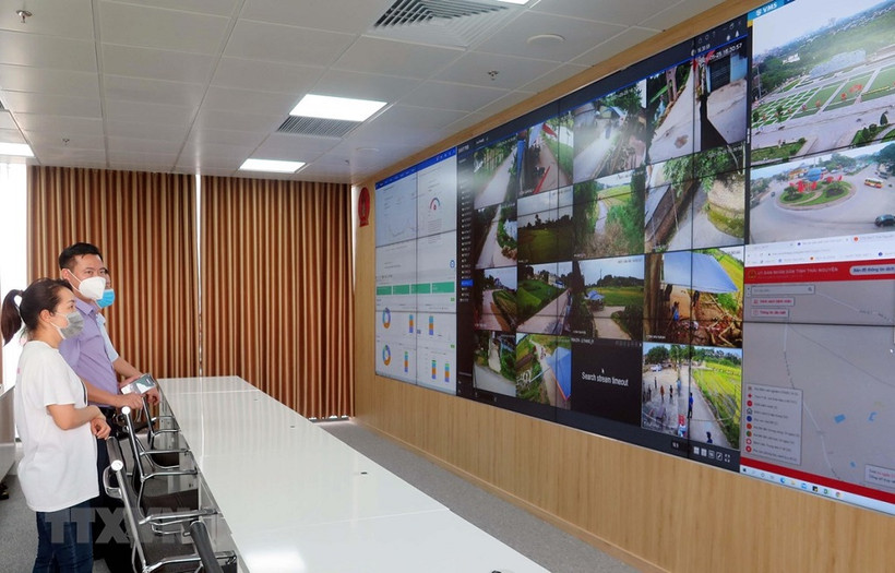 Lực lượng công nghệ hoạt động 24/7 phục vụ phòng chống dịch COVID-19 do Bộ Thông tin và Truyền thông thành lập, có tên gọi là Trung tâm công nghệ phòng, chống dịch Covid-19 quốc gia. Ảnh: TTXVN.