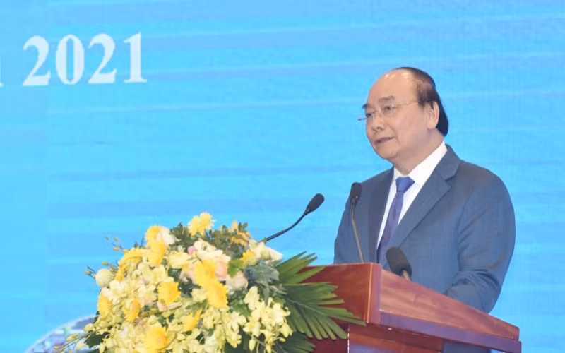 Thủ tướng Nguyễn Xuân Phúc dự và chỉ đạo Hội nghị tổng kết công tác năm 2020 và triển khai nhiệm vụ năm 2021 của ngành Công Thương.