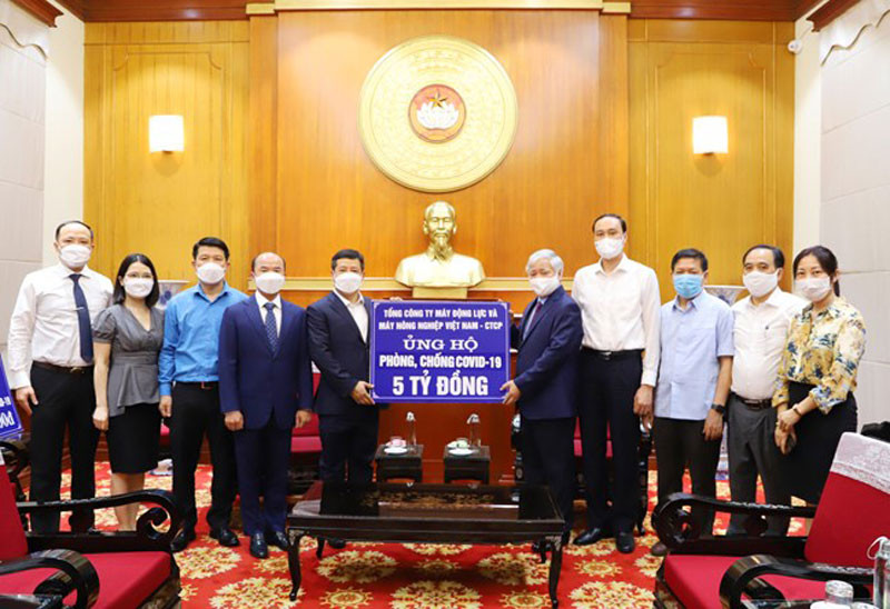 Tiếp tục ủng hộ nguồn lực phòng, chống dịch Covid-19
