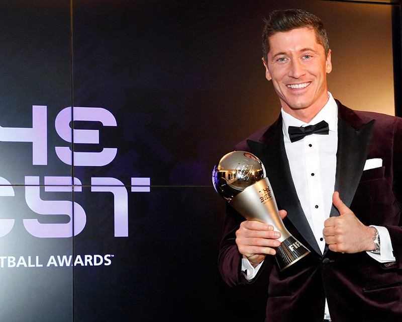 Lewandowski đoạt FIFA The Best 2020. (Ảnh: Getty)